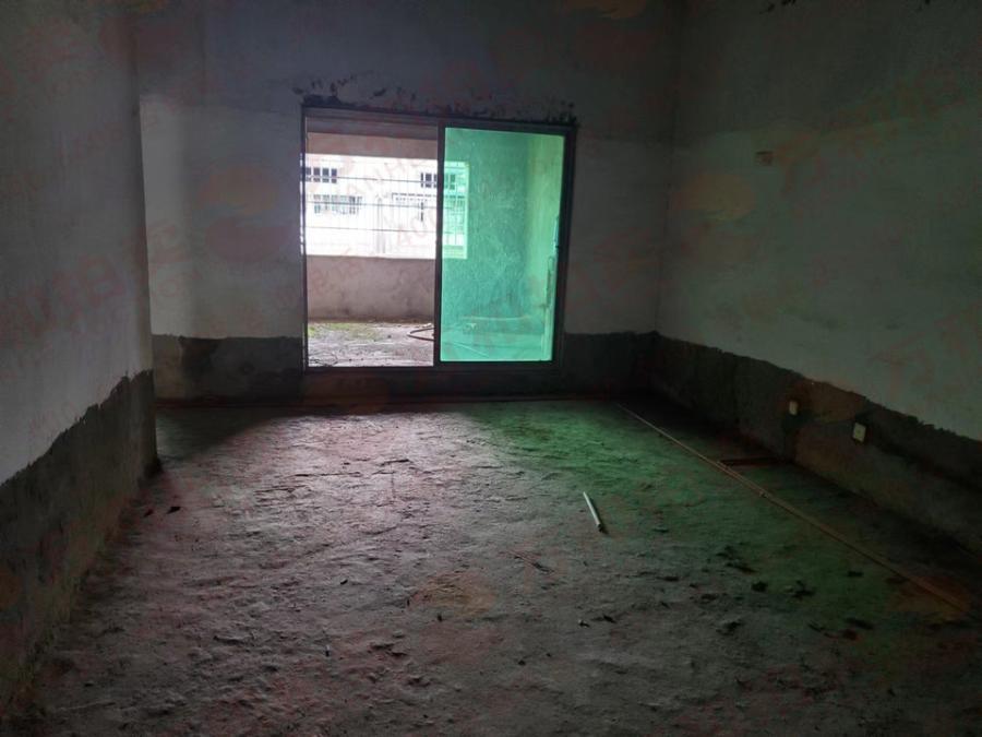 星沙一區(qū)（經貿路290號）法拍房501室