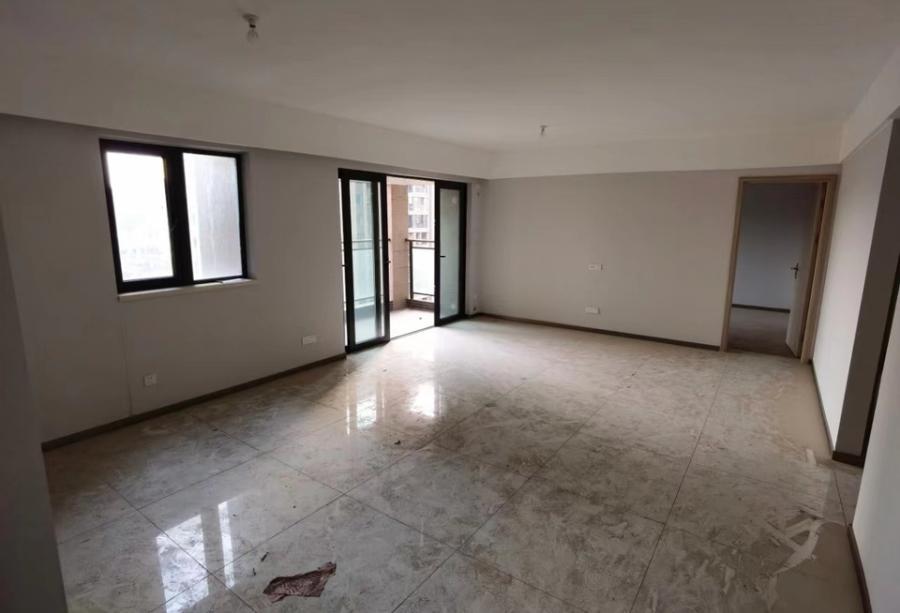 時(shí)代傾城五期（玫瑰園社區(qū)六）法拍房82#、83#棟1301號