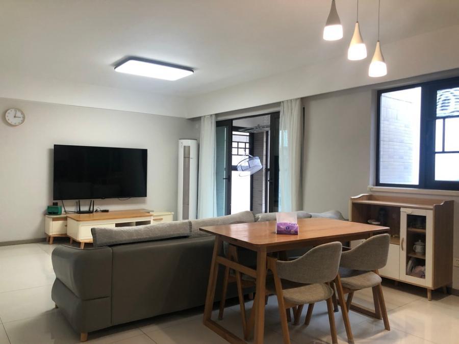 時(shí)代傾城五期（玫瑰園社區(qū)六）法拍房82#、83#棟3404室