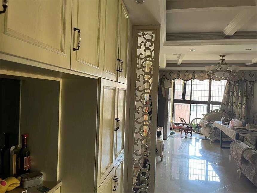 新城國(guó)際花都法拍房（一期）E10棟1001室