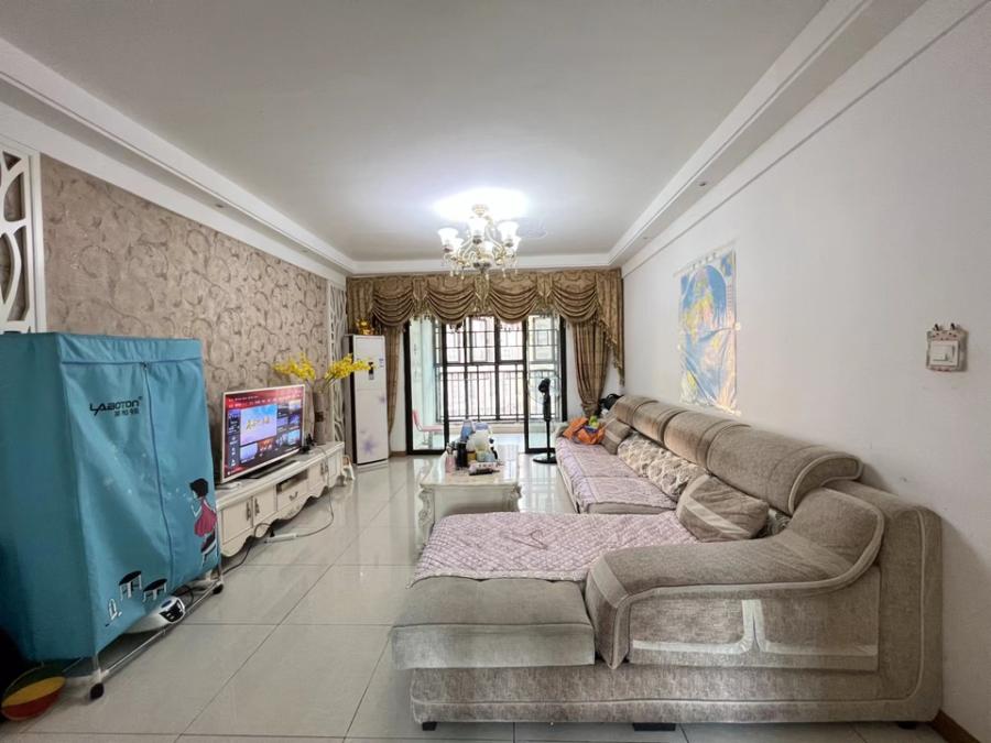 中海國際社區(qū)二期（中海江御名園）法拍房二期二區(qū)3、4棟808房