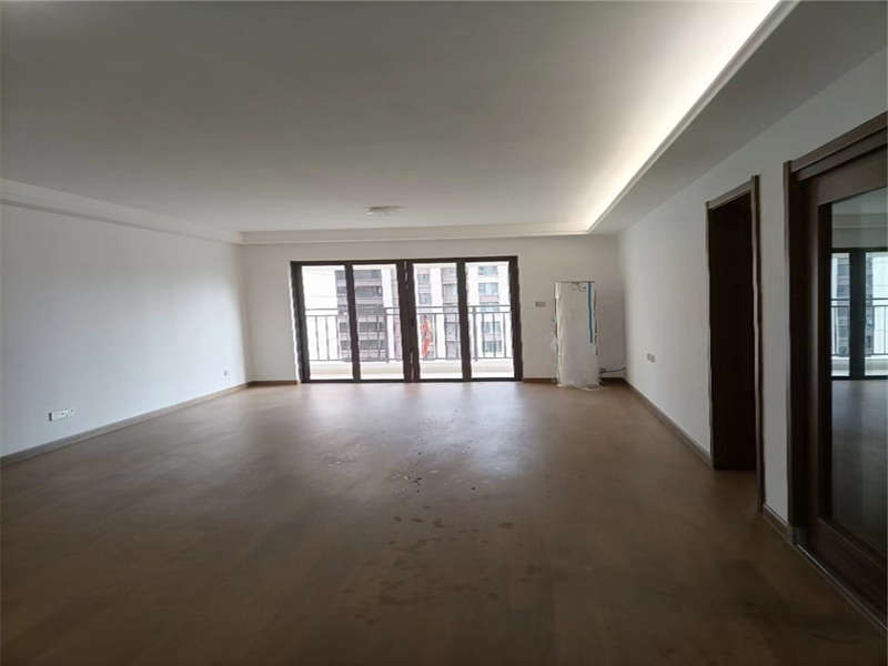 陽(yáng)光城尚東灣臨景園法拍房4棟2505號(hào)