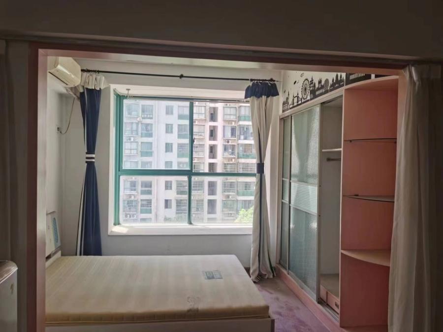 曙光大邸法拍房1、2、3、4棟及裙樓711號