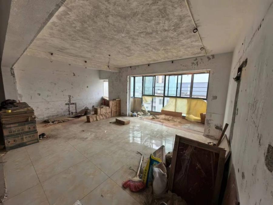 楓景園（春色滿(mǎn)園新寓）法拍房6棟606號(hào)