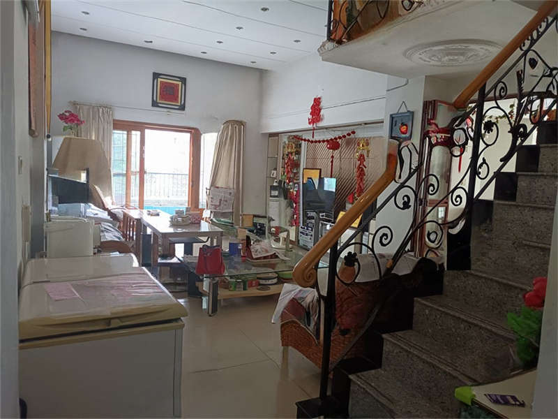 佳潤新都法拍房3棟303號(hào)