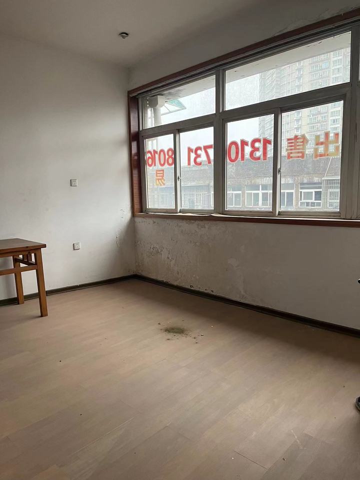 開源鑫閣法拍房4D棟214、314、414室