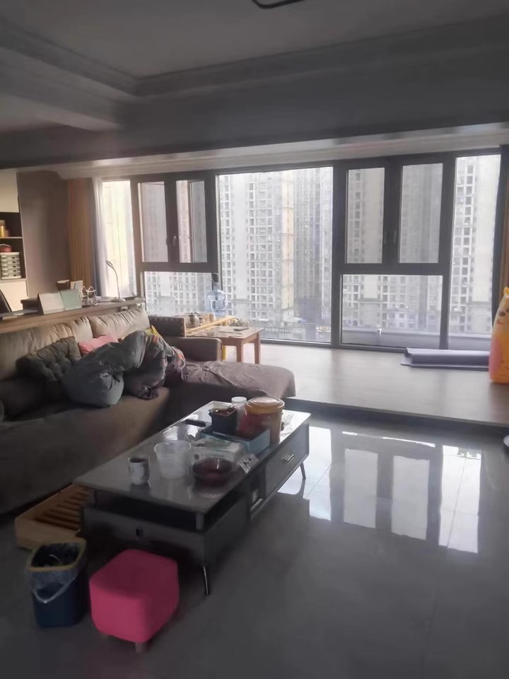 新華聯夢想城法拍房23棟1101室