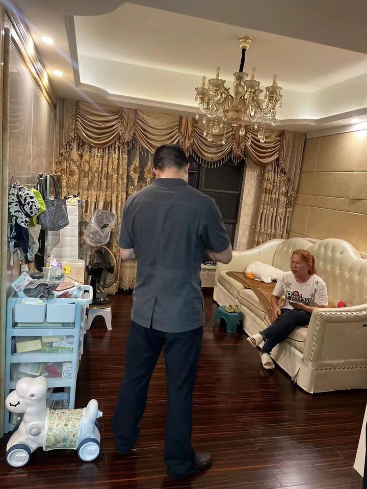 德思勤城市廣場法拍房A1、A2棟2320房