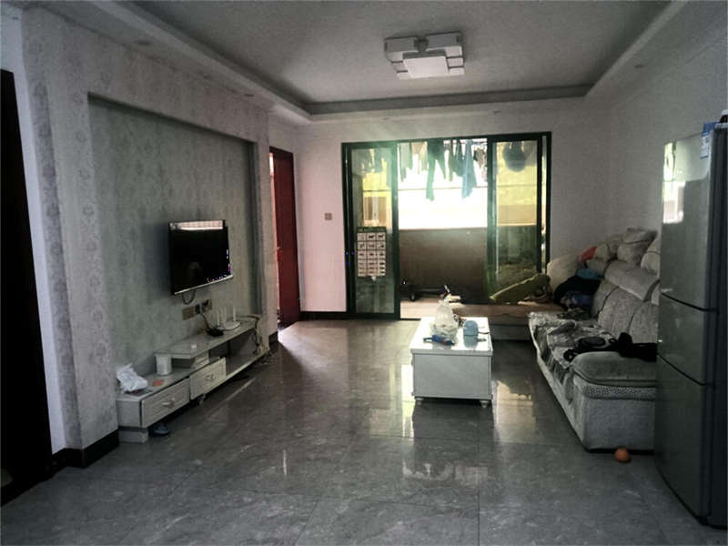 富基世紀(jì)公園法拍房39#、40#棟205室