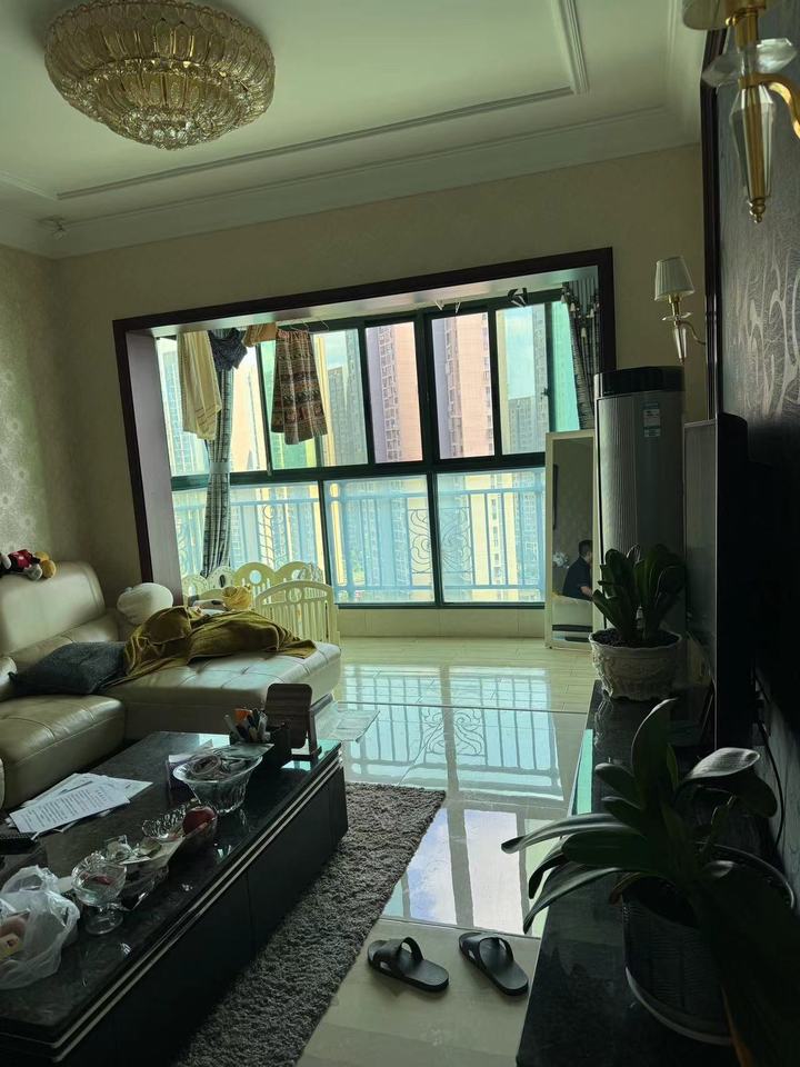 恒大雅苑法拍房34、35號(hào)棟2204室