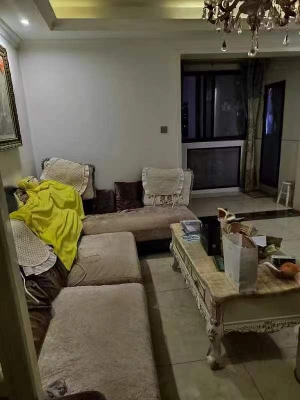 陽光麗城一期法拍房一期東側(cè)W1地塊1、7、商業(yè)1棟901房