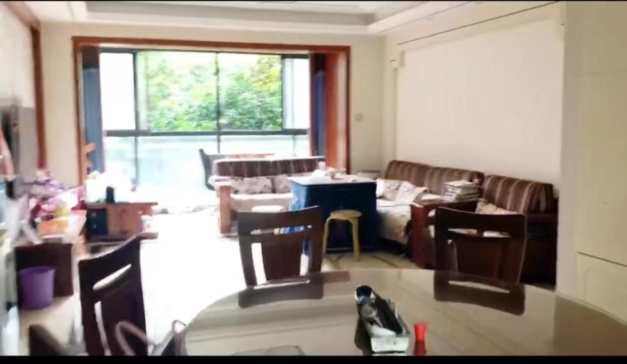 恒基凱旋門(mén)法拍房2期17、18棟201室