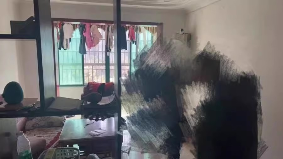 富基世紀(jì)公園法拍房54#、55#棟806室