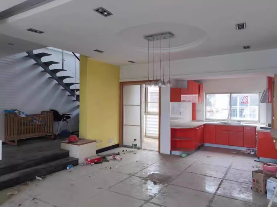 恒都苑法拍房0813926棟603、703室房屋及房屋內(nèi)的家具、家電