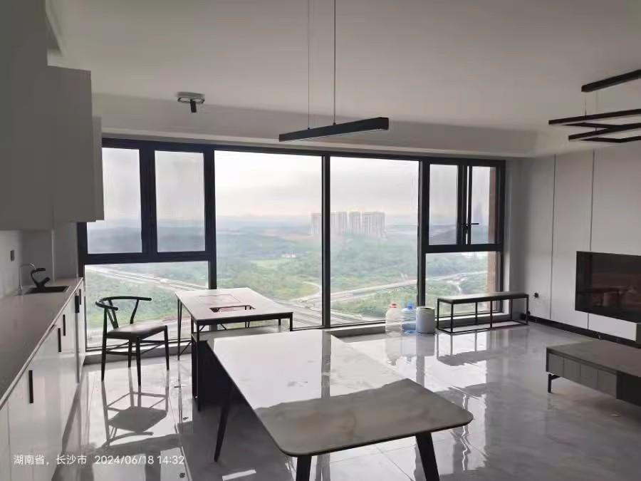 善化國際（善化名?。┓ㄅ姆?2棟2401室