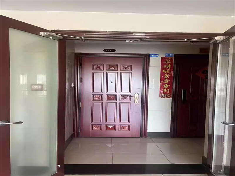 恒大城法拍房5、6、7棟1812室