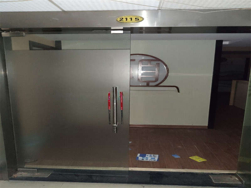 新時(shí)代商務(wù)廣場(chǎng)法拍房2114、2115號(hào)