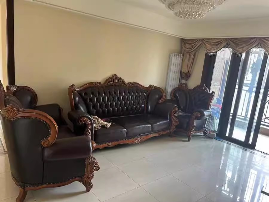 中海國際社區(qū)一期（中海江御名園）法拍房金楠街1、2棟2201