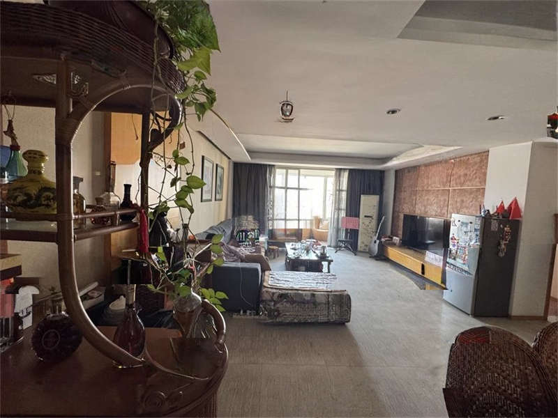 惠澤園法拍房A1，A2棟1102號房及A5棟架28