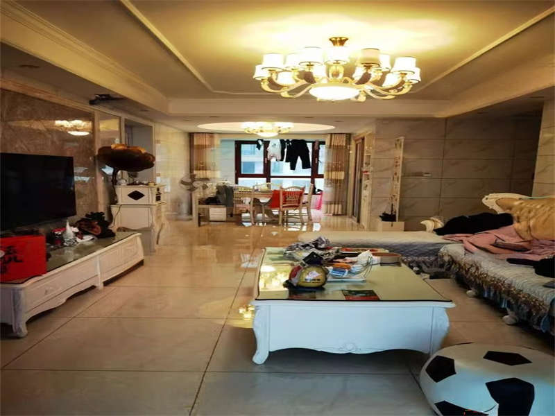 山語(yǔ)城法拍房三期10棟2601房