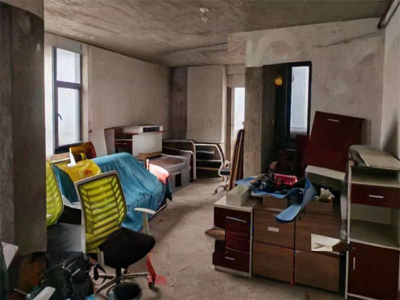 新時(shí)代商務(wù)廣場法拍房708號（共7套房，可單獨(dú)競拍）