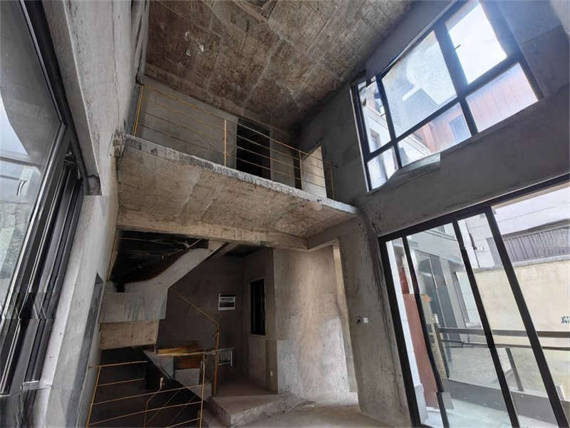 潯龍河長沙院子（泰禾淺山苑）法拍房23棟103號(hào)(別墅)