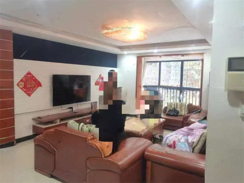 三江花中城法拍房8棟102號(hào)