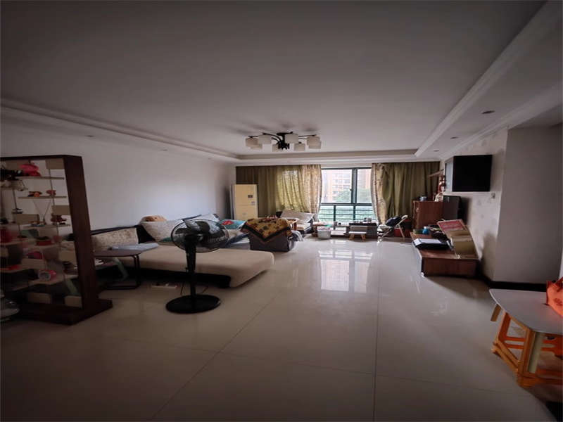 華盛世紀新城法拍房1棟910號