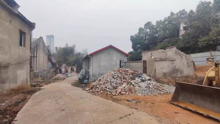 中嶺村1宗工業(yè)用地（超便宜）