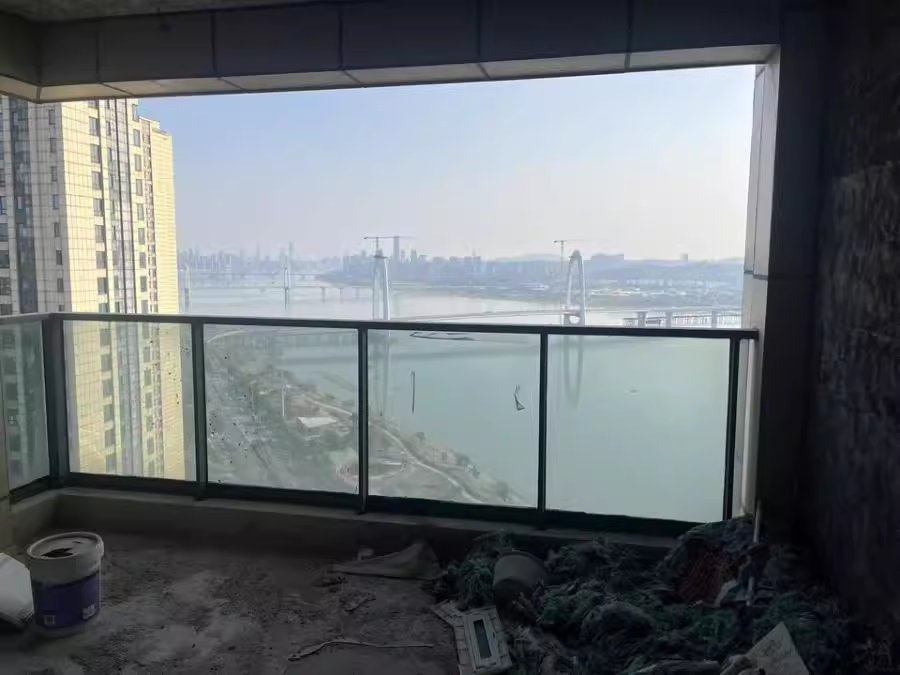 （一線江景大平層）湘江壹號(hào)三期法拍房59棟3202房