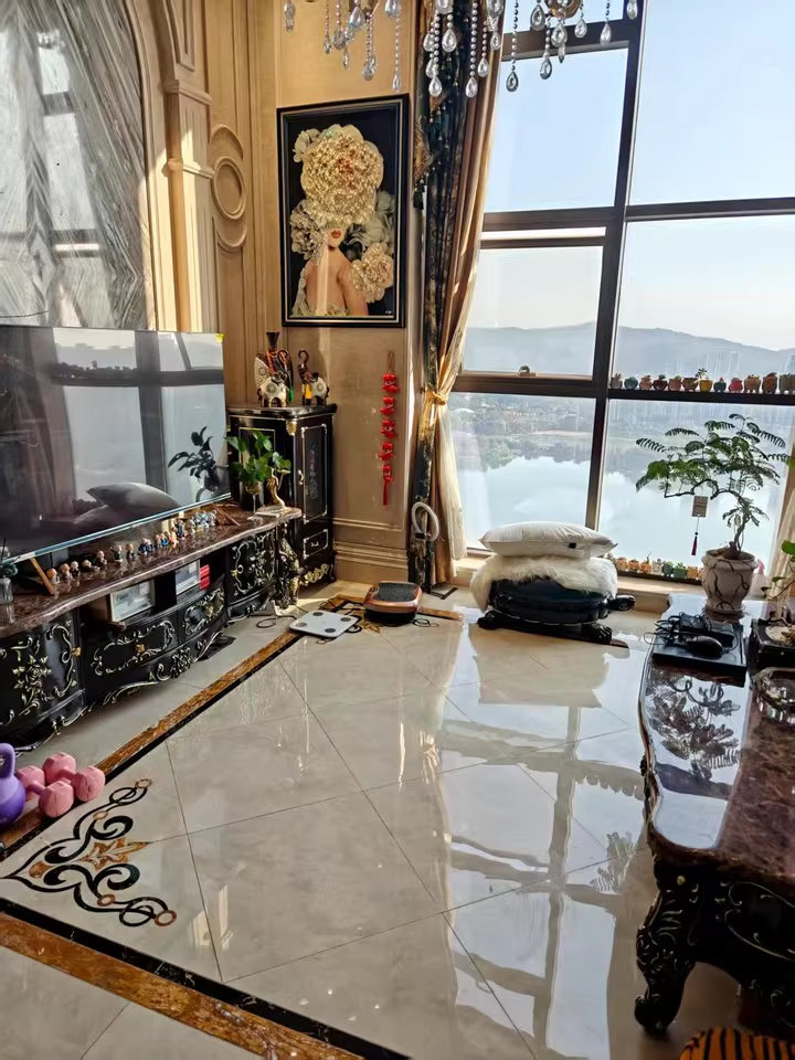 (一線湖景公寓)達(dá)美溪湖灣法拍房A區(qū)4棟2920房 (一線湖景公寓)達(dá)美溪湖灣法拍房A區(qū)4棟2920房