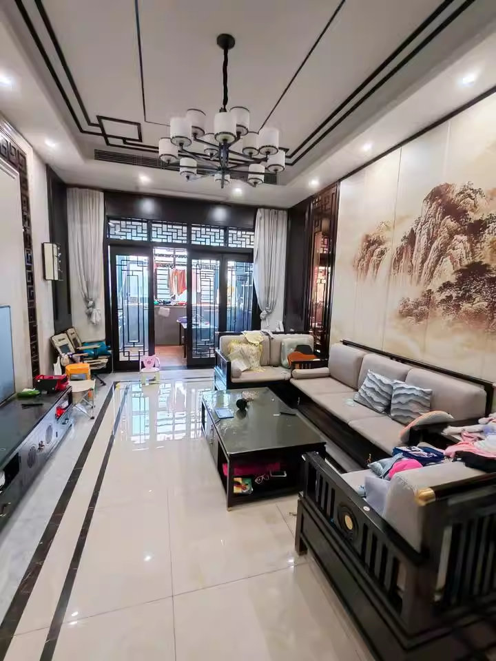 （8折 頂復(fù)）未來(lái)城法拍房6棟1104室