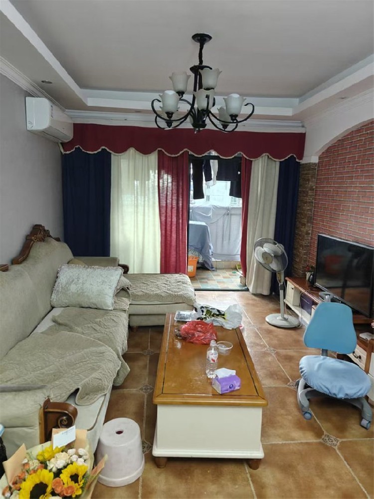 （五折，頂復(fù)）威爾士春天（綠洲花園）法拍房8棟3304