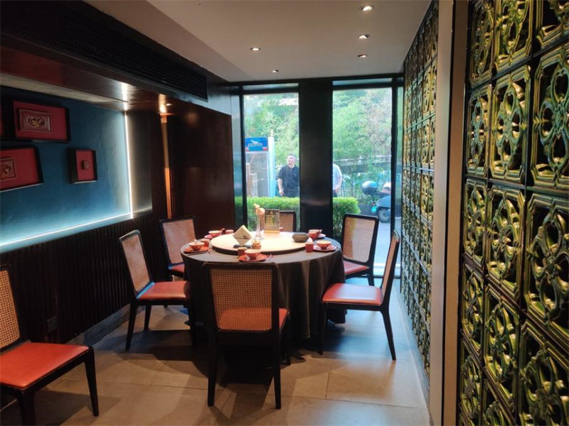 （月租金18500元）融都公園法拍房104室、105室商業(yè)用房