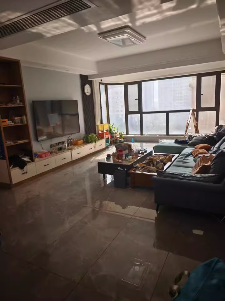 （雙學(xué)位）三潤城（三潤和苑）法拍房29棟702室